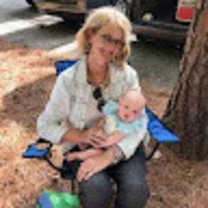 Meet your Posher, Catherine